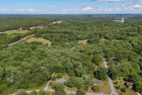 View/Area - 5002 Corinth Dr, Seneca, SC 29672 photo 5 of 12