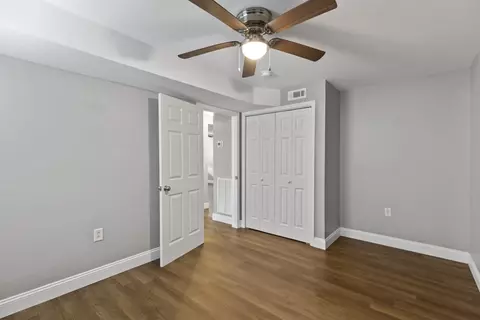 Bedroom - 401 S Cherry St, Seneca, SC 29678 photo 4 of 6