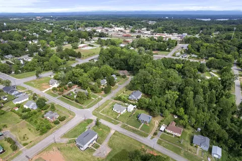 View/Area - 401 S Cherry St, Seneca, SC 29678 photo 1 of 5