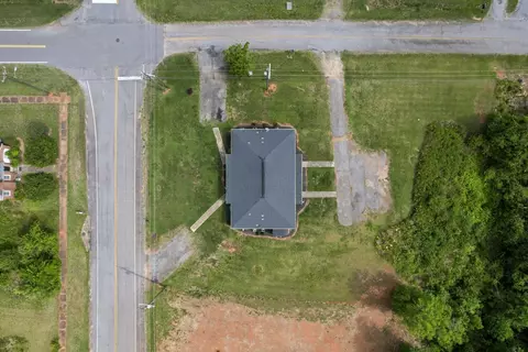 View/Area - 401 S Cherry St, Seneca, SC 29678 photo 4 of 5