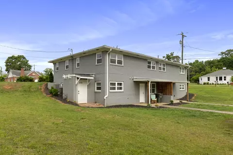 Exterior - 401 S Cherry St, Seneca, SC 29678 photo 4 of 7