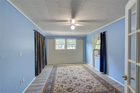 Bedroom - 5064 Keowee School Rd, Seneca, SC 29672 photo 11 of 13