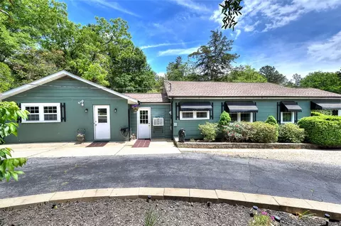 5064 Keowee School Rd, Seneca, SC 29672