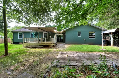 Exterior - 5064 Keowee School Rd, Seneca, SC 29672 photo 8 of 12