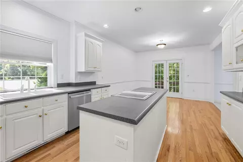 Kitchen - 110 Brookstone Way, Central, SC 29630 photo 2 of 4