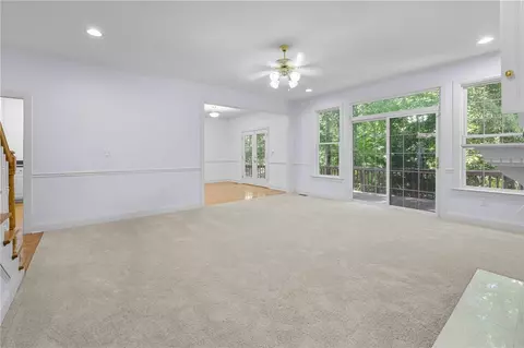 Living - 110 Brookstone Way, Central, SC 29630 photo 5 of 7