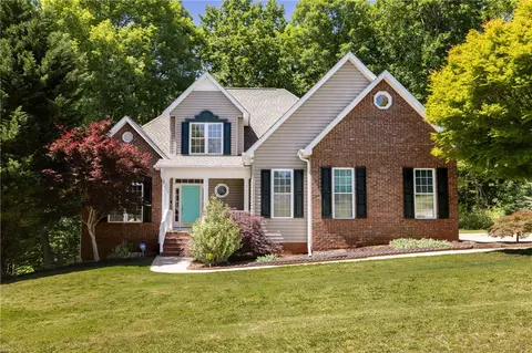 110 Brookstone Way, Central, SC 29630