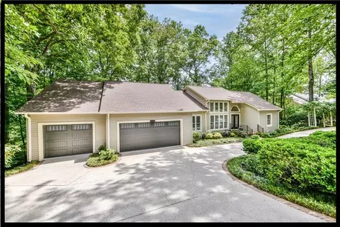 107 Lindos Dr, Seneca, SC 29672