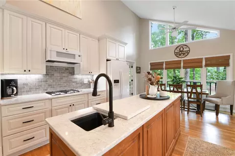 107 Lindos Dr, Seneca, SC 29672 photo 19