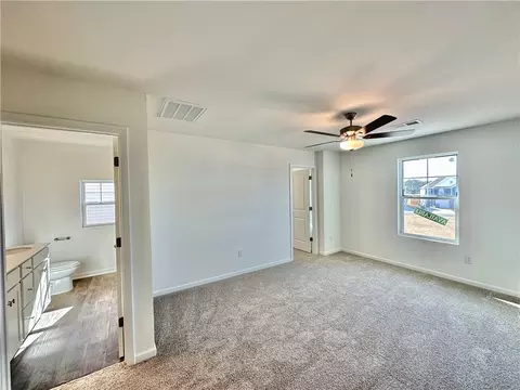 Bedroom - 621 Seaborn Cir, Pendleton, SC 29670 photo 3 of 6