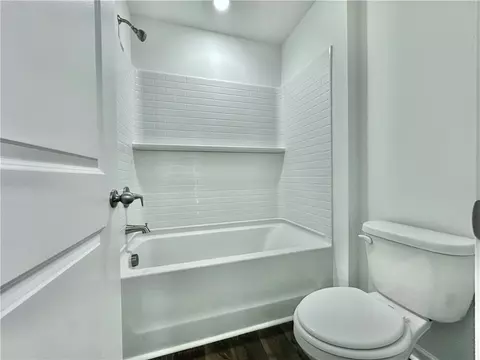 Bath - 621 Seaborn Cir, Pendleton, SC 29670 photo 4 of 4