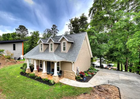 118 Balmoral Rd, Anderson, SC 29625