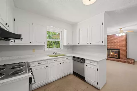 304 Shaw Rd, Honea Path, SC 29654 photo 5