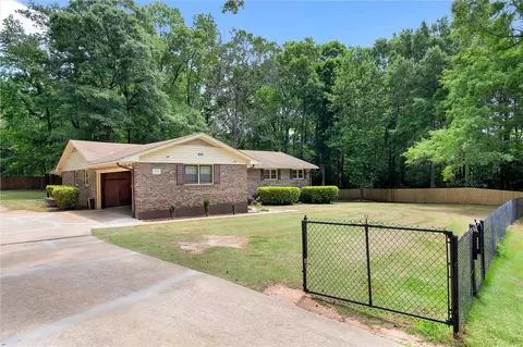 105 Carswell Dr, Anderson, SC 29624