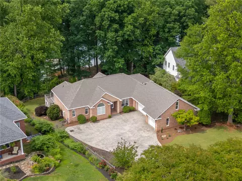 209 Amethyst Way, Seneca, SC 29672