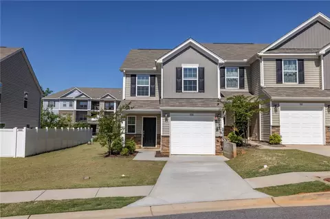 520 Brasstown Ct, Pendleton, SC 29670