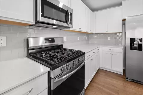 Kitchen - 520 Brasstown Ct, Pendleton, SC 29670 photo 4 of 4