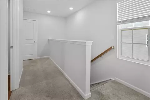 Entry Way - 520 Brasstown Ct, Pendleton, SC 29670 photo 3 of 4