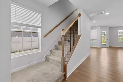 Entry Way - 520 Brasstown Ct, Pendleton, SC 29670 photo 2 of 4