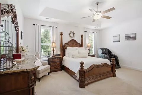 Bedroom - 525 Sixteenth Cir, Walhalla, SC 29691 photo 1 of 7