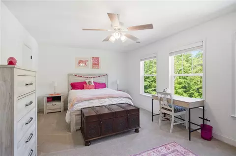Bedroom - 525 Sixteenth Cir, Walhalla, SC 29691 photo 2 of 7