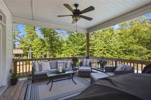 Exterior - 525 Sixteenth Cir, Walhalla, SC 29691 photo 9 of 10