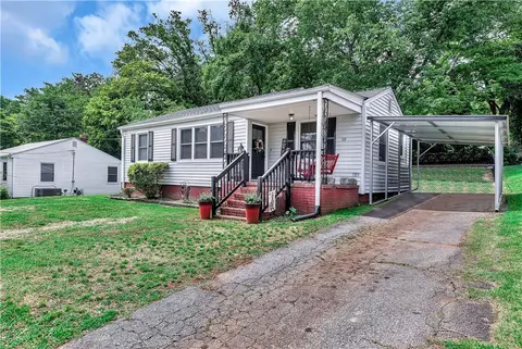 301 Brockman Dr, Easley, SC 29640