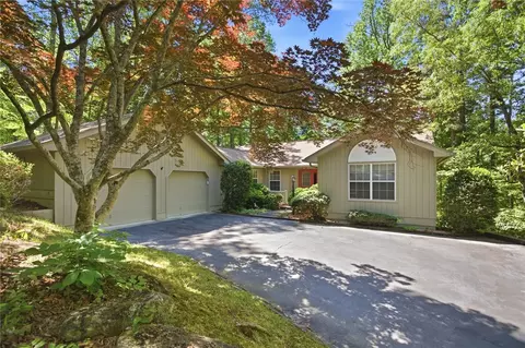 6 Tradewinds Way, Salem, SC 29676