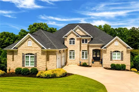 108 Worsham Ln, Anderson, SC 29621
