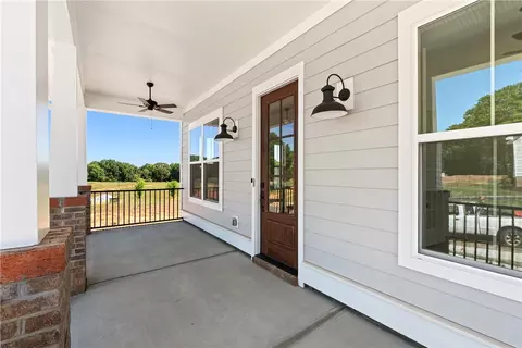Exterior - 104 Benjamin Blvd, Pendleton, SC 29670 photo 4 of 7