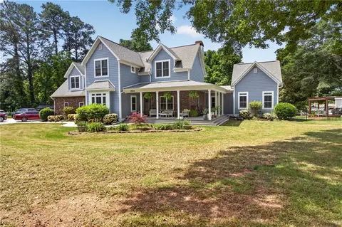 1504 Double Springs Rd, Townville, SC 29689