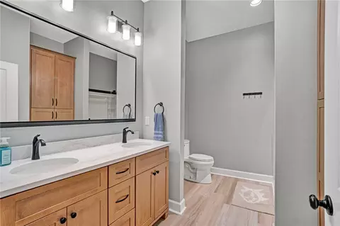 Bath - 602 W Pine Ct, Seneca, SC 29672 photo 7 of 7