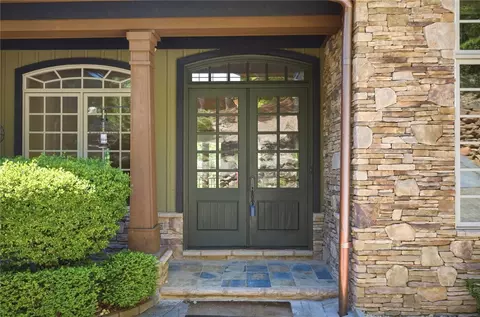 Entry Way - 130 River Ridge Rd, Sunset, SC 29685 photo 2 of 3