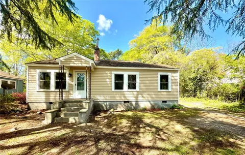 622 Martha Dr, Anderson, SC 29624