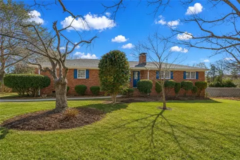 212 Balcome Blvd, Simpsonville, SC 29681