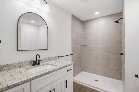 Bath - 209 Castlebrook Dr, Walhalla, SC 29691 photo 1 of 1