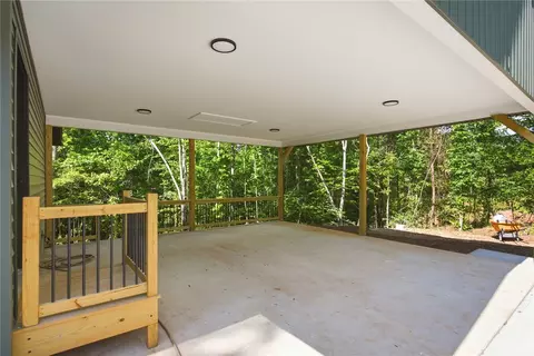 Exterior - 209 Castlebrook Dr, Walhalla, SC 29691 photo 5 of 6