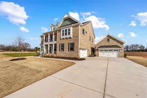 205 Chandler Ct, Easley, SC 29642