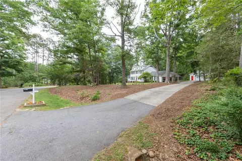 Exterior - 203 Oak Holw, Pendleton, SC 29670 photo 12 of 13