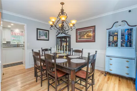 Dining - 203 Oak Holw, Pendleton, SC 29670 photo 1 of 1