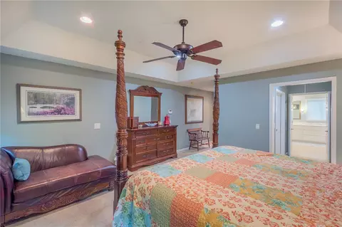 Bedroom - 203 Oak Holw, Pendleton, SC 29670 photo 3 of 6