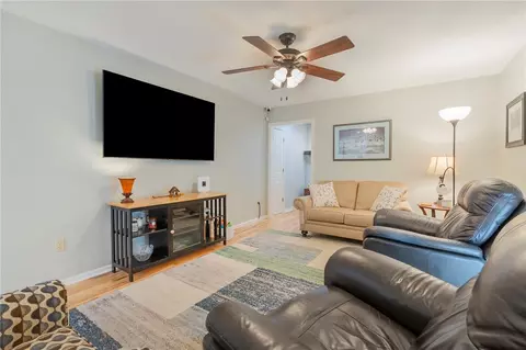 Other - 203 Oak Holw, Pendleton, SC 29670 photo 3 of 12