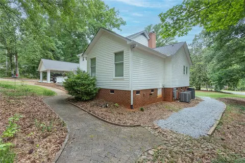 Exterior - 203 Oak Holw, Pendleton, SC 29670 photo 5 of 13