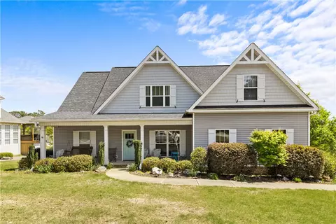 325 Dove Lake Dr, North Augusta, SC 29841