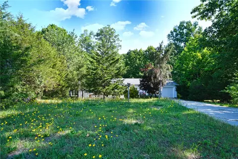 114 Woodshore Dr, Anderson, SC 29625