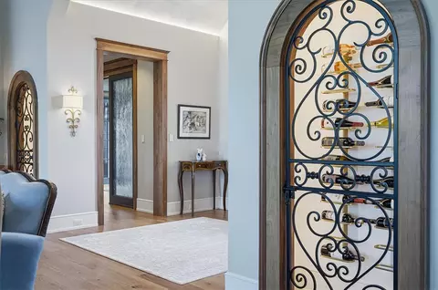 Entry Way - 435 Peninsula Rdg, Sunset, SC 29685 photo 1 of 4