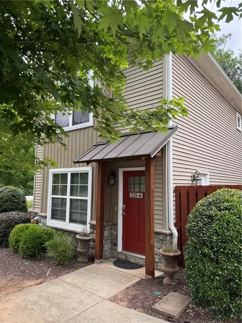 235 Pendleton Rd #A, Clemson, SC 29631