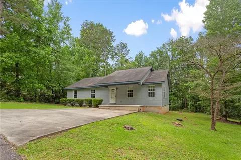 123 Sequayah Dr, Fair Play, SC 29643