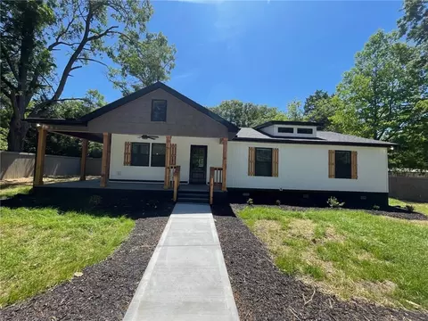 2611 Anderson Hwy, Williamston, SC 29697