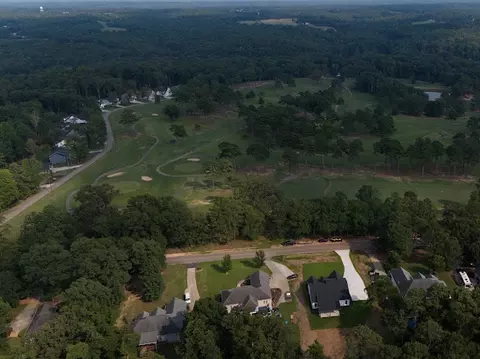 View/Area - 516 Lakeside Dr, Anderson, SC 29621 photo 1 of 8
